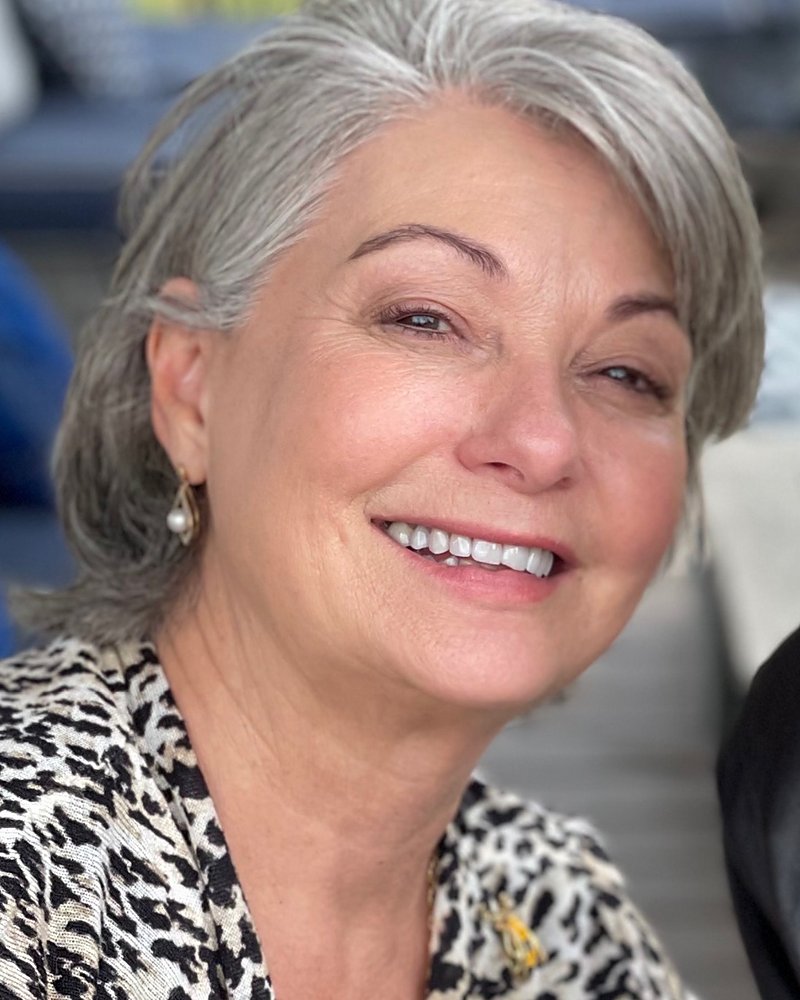 Sherry Wagisbach, interior / exterior design supporting Nova Construction projects